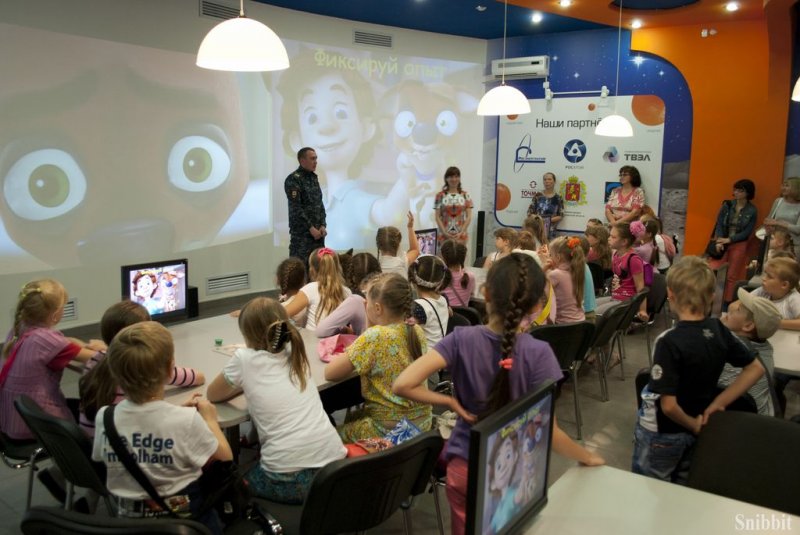 Фото к Проект «ФИКСИруй опыт»: владимирские школьники научились понимать «язык» служебных собак