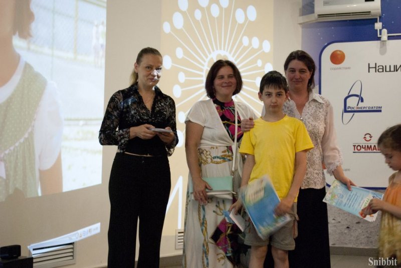 Фото к Взгляд из другого измерения: во Владимира завершилась летняя сессия проекта «Юные исследователи»