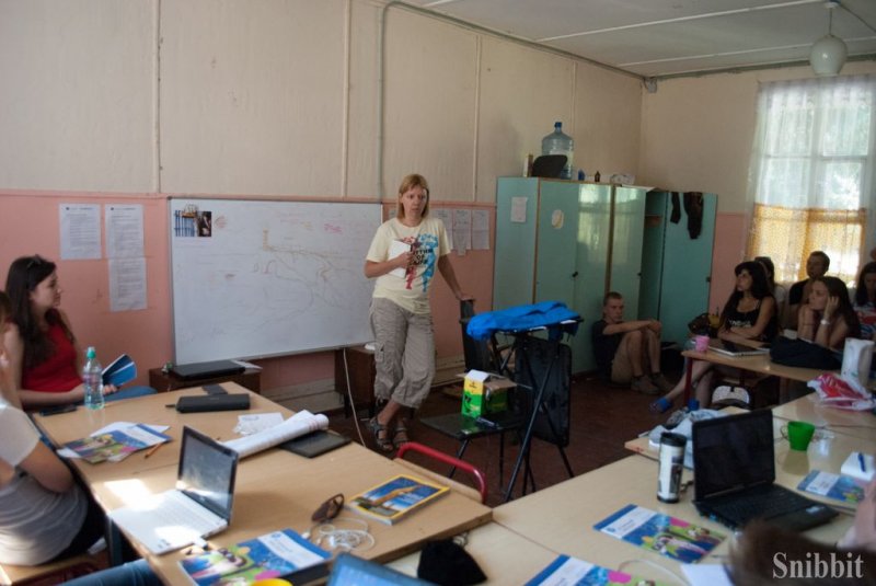 Фото к Секреты корпоративной журналистики и битва интеллектуалов: финальные мероприятия спецпрограммы сети ИЦАЭ прошли на «Летней школе»