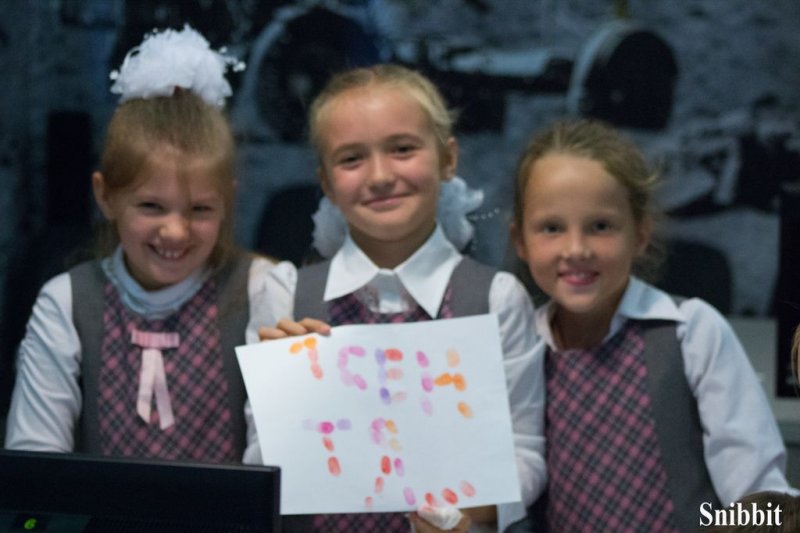 Фото к Более двухсот владимирских школьников провели День знаний в информационном центре по атомной энергии