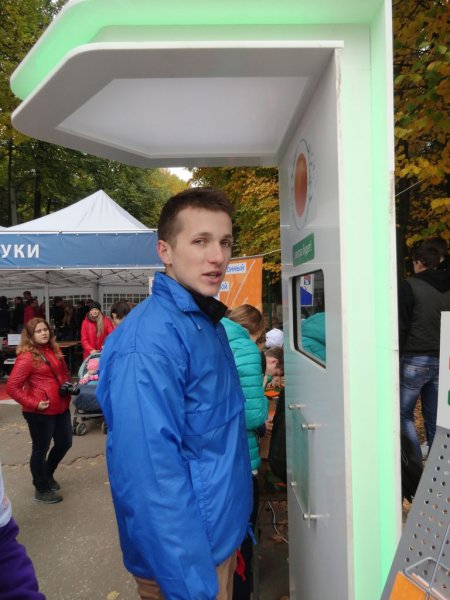 Фото к Около тысячи владимирцев приняли участие в «Научном марафоне» ИЦАЭ г. Владимира на «ДоброСаммите»