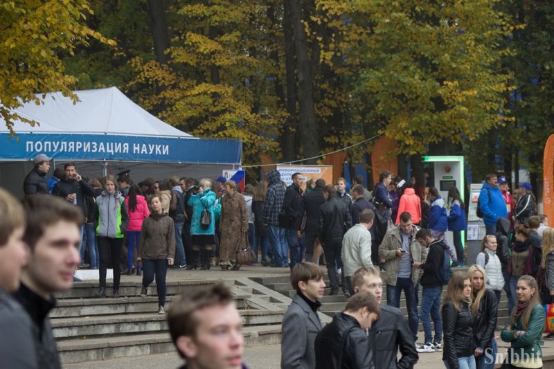 Фото к Около тысячи владимирцев приняли участие в «Научном марафоне» ИЦАЭ г. Владимира на «ДоброСаммите»