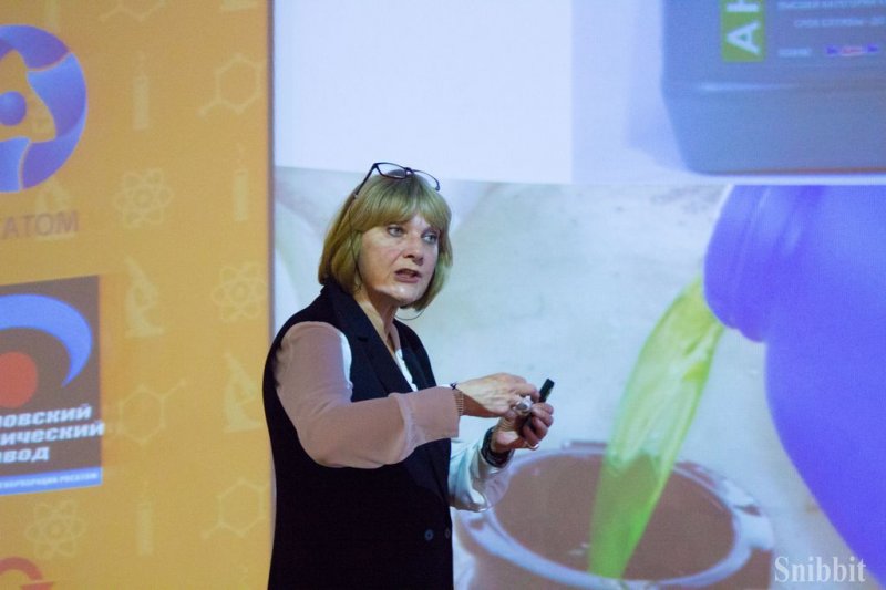 Фото к «Мотивируйте через исследования!» — во Владимире прошла серия встреч Любови Стрельниковой и Генриха Эрлиха со студентами, школьниками и педагогами