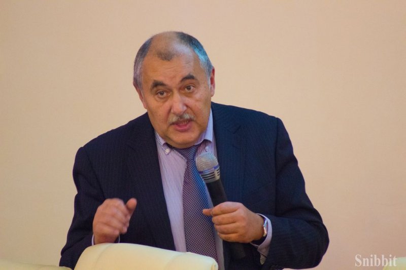 Фото к «Мотивируйте через исследования!» — во Владимире прошла серия встреч Любови Стрельниковой и Генриха Эрлиха со студентами, школьниками и педагогами