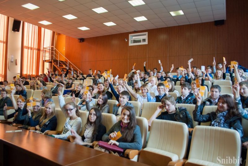 Фото к «Мотивируйте через исследования!» — во Владимире прошла серия встреч Любови Стрельниковой и Генриха Эрлиха со студентами, школьниками и педагогами