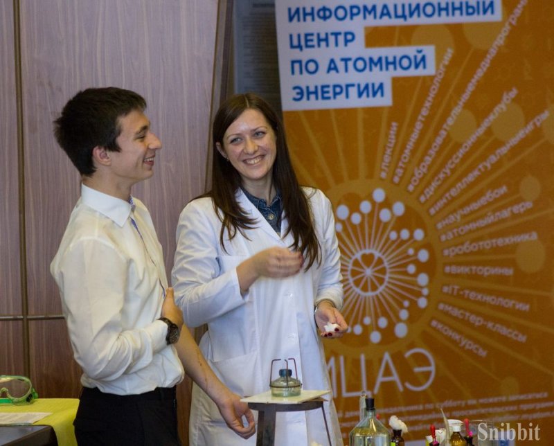 Фото к «Мотивируйте через исследования!» — во Владимире прошла серия встреч Любови Стрельниковой и Генриха Эрлиха со студентами, школьниками и педагогами