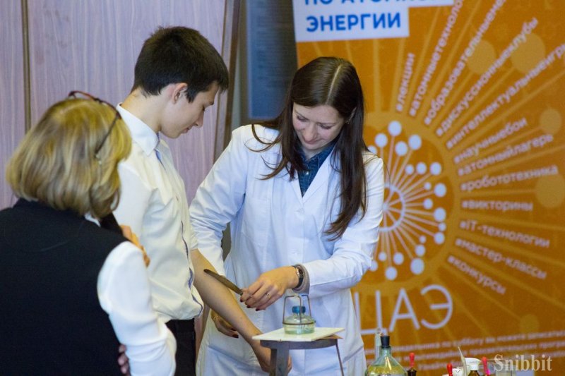 Фото к «Мотивируйте через исследования!» — во Владимире прошла серия встреч Любови Стрельниковой и Генриха Эрлиха со студентами, школьниками и педагогами