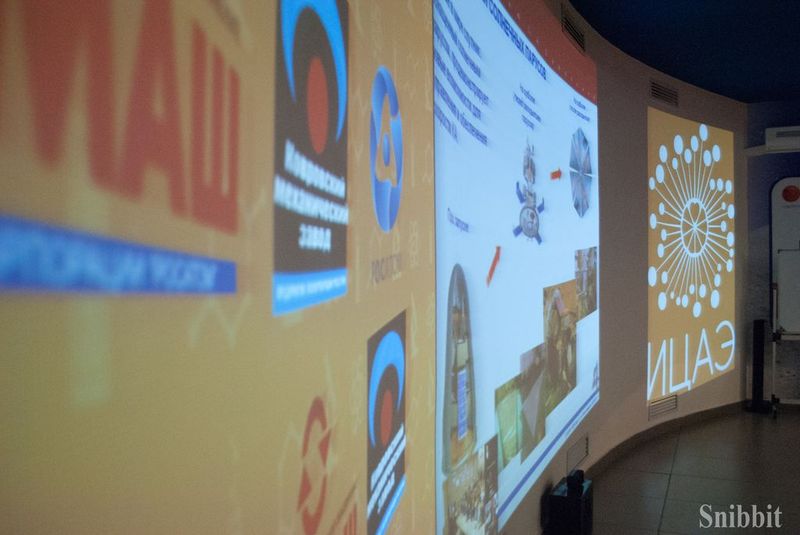 Фото к От боевых самолетов — к малым космическим аппаратам: посетители восьми российских ИЦАЭ узнали о космических разработках НПО им. С. А. Лавочкина