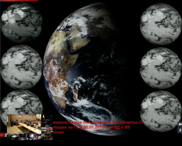 Фото к От боевых самолетов — к малым космическим аппаратам: посетители восьми российских ИЦАЭ узнали о космических разработках НПО им. С. А. Лавочкина