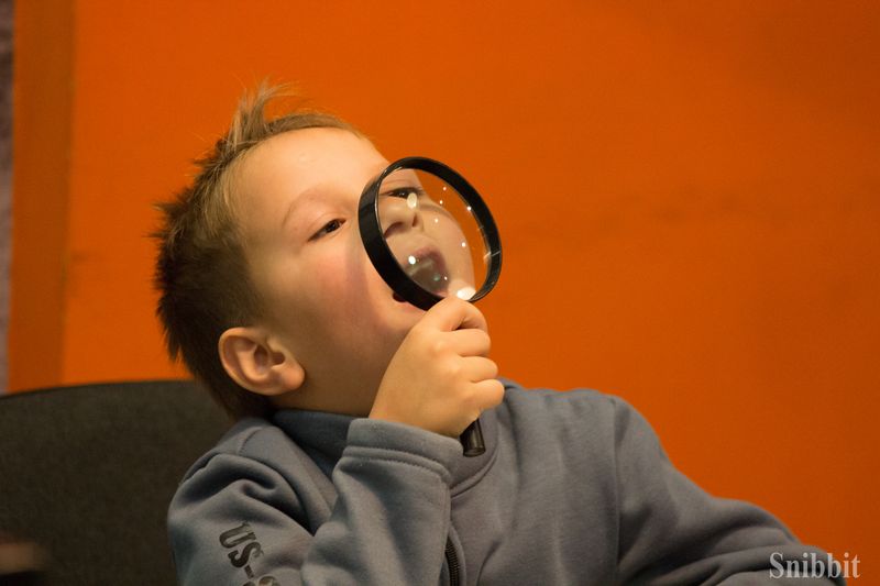 Фото к От Всемирной недели космоса — к празднованию юбилея. Школьники в ИЦАЭ поздравили Владимирскую область с семидесятилетием