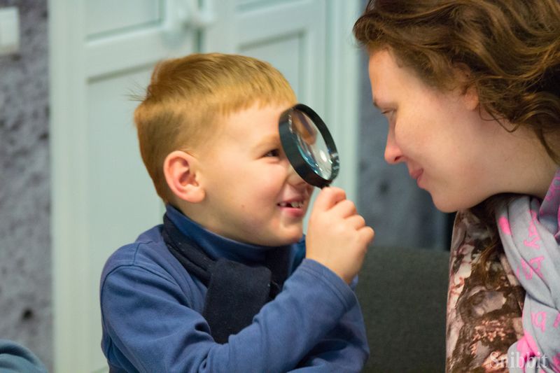 Фото к От Всемирной недели космоса — к празднованию юбилея. Школьники в ИЦАЭ поздравили Владимирскую область с семидесятилетием