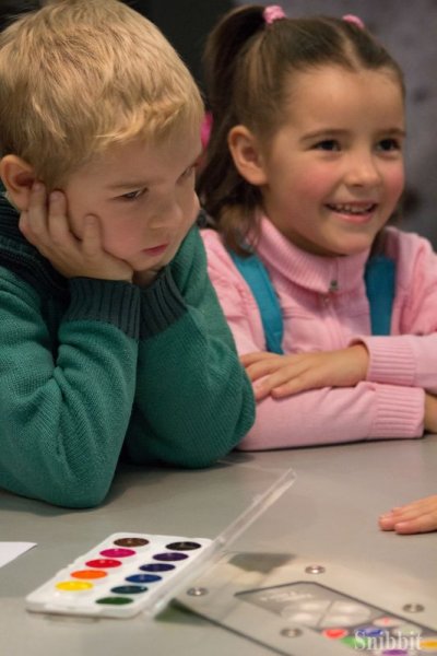 Фото к От Всемирной недели космоса — к празднованию юбилея. Школьники в ИЦАЭ поздравили Владимирскую область с семидесятилетием