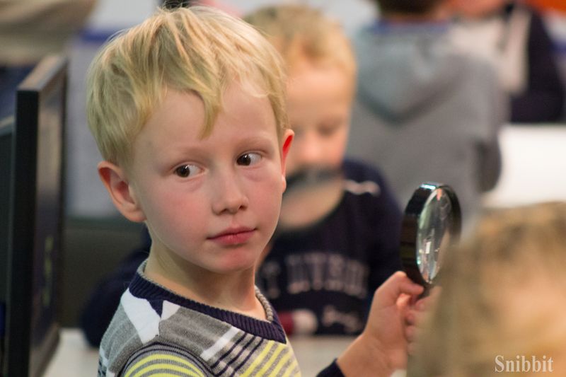 Фото к От Всемирной недели космоса — к празднованию юбилея. Школьники в ИЦАЭ поздравили Владимирскую область с семидесятилетием