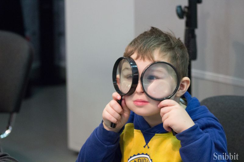 Фото к От Всемирной недели космоса — к празднованию юбилея. Школьники в ИЦАЭ поздравили Владимирскую область с семидесятилетием