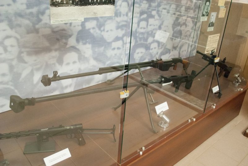 Фото к В городе воинской славы Коврове прошла встреча атомклассов Коврова и Нижнего Новгорода