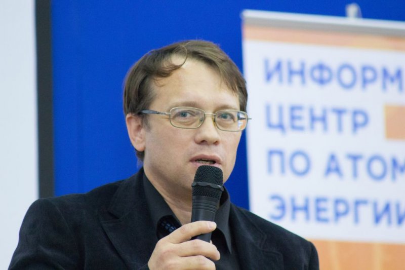 Фото к В городе воинской славы Коврове прошла встреча атомклассов Коврова и Нижнего Новгорода