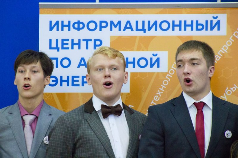 Фото к В городе воинской славы Коврове прошла встреча атомклассов Коврова и Нижнего Новгорода