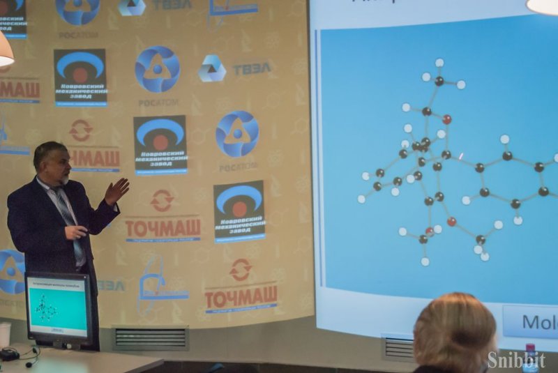 Фото к Магические числа, наноструктурный анализ, графы и рёбра: во владимирском ИЦАЭ прошли XI Столетовские чтения