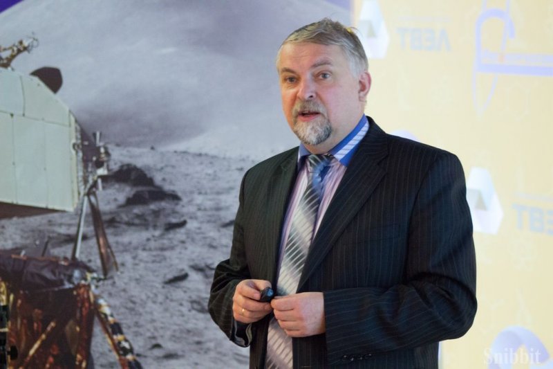 Фото к Магические числа, наноструктурный анализ, графы и рёбра: во владимирском ИЦАЭ прошли XI Столетовские чтения