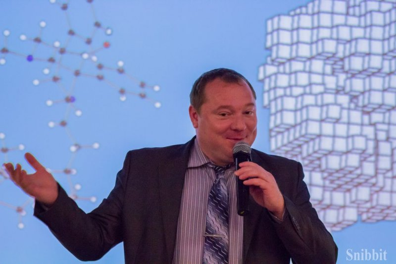 Фото к Магические числа, наноструктурный анализ, графы и рёбра: во владимирском ИЦАЭ прошли XI Столетовские чтения