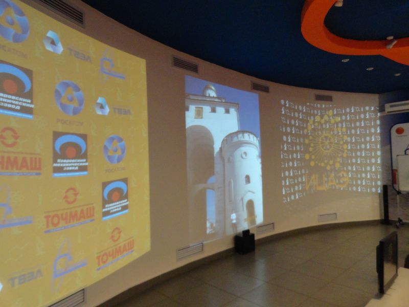 Фото к Юные журналисты рассказали сотрудникам ИЦАЭ во Владимире о планетарном жуке Игнате и пришельцах