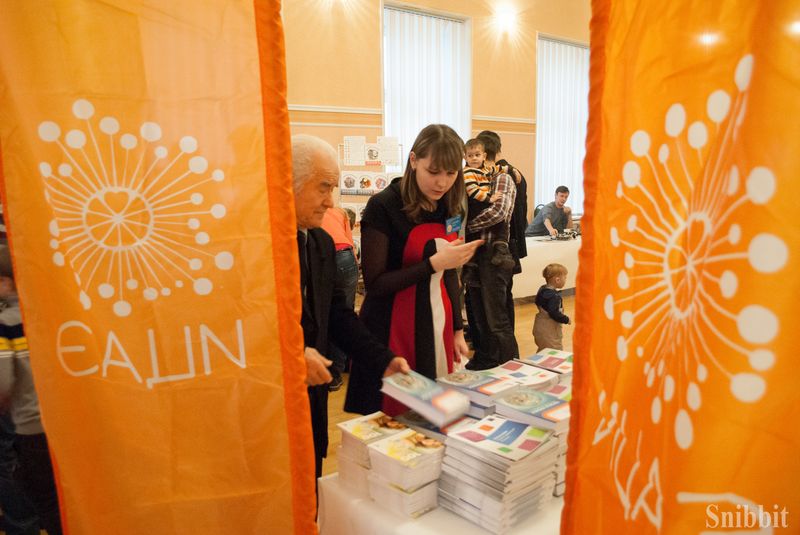 Фото к Наука — это интересно: во Владимире прошел научный книжный фестиваль «Бу!Фест»