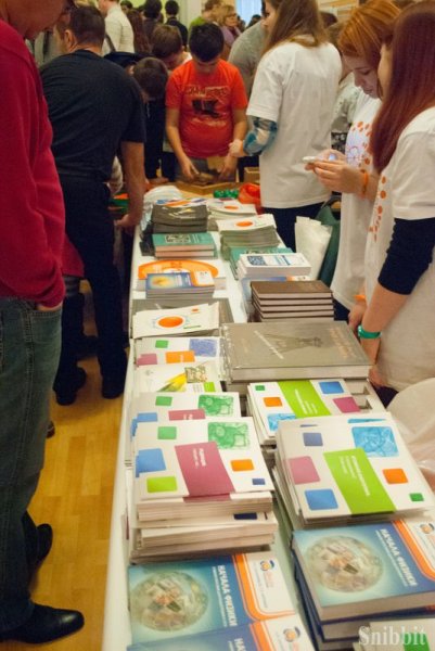 Фото к Наука — это интересно: во Владимире прошел научный книжный фестиваль «Бу!Фест»