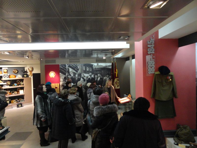 Фото к «Территория высокой точности»: владимирские учителя посетили завод «Точмаш»