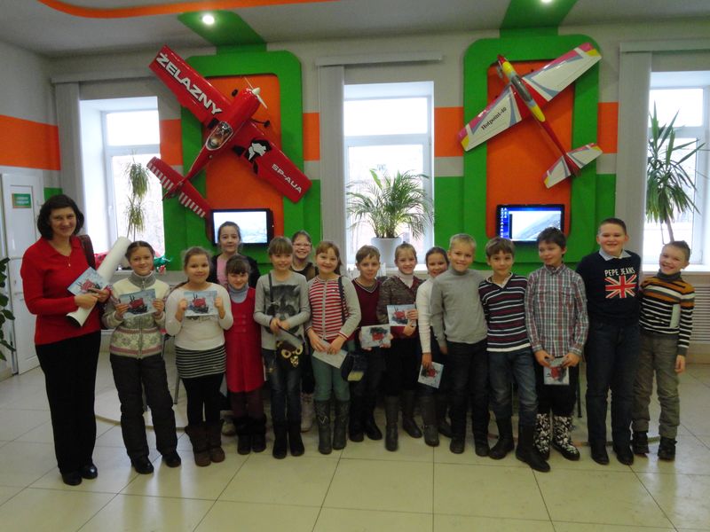 Фото к «Папа» и «нянюшка» стали настоящими «Покорителями стихий»: в ИЦАЭ Владимира открылась выставка моделей 