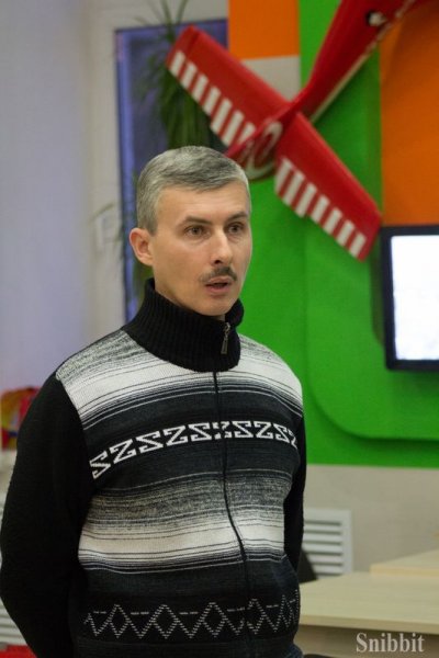 Фото к «Папа» и «нянюшка» стали настоящими «Покорителями стихий»: в ИЦАЭ Владимира открылась выставка моделей 