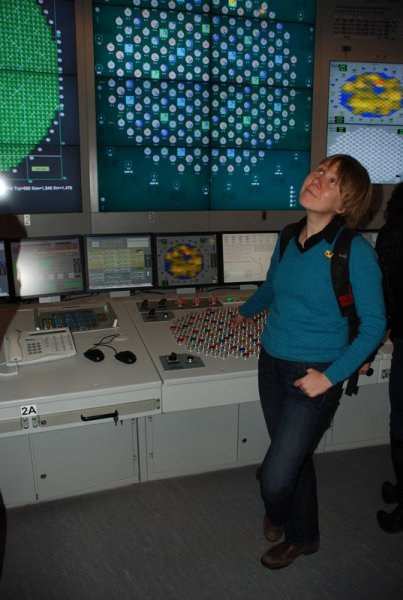 Фото к Делегация Владимирской области посетила ИЦАЭ Смоленска и основное отраслевое предприятие региона