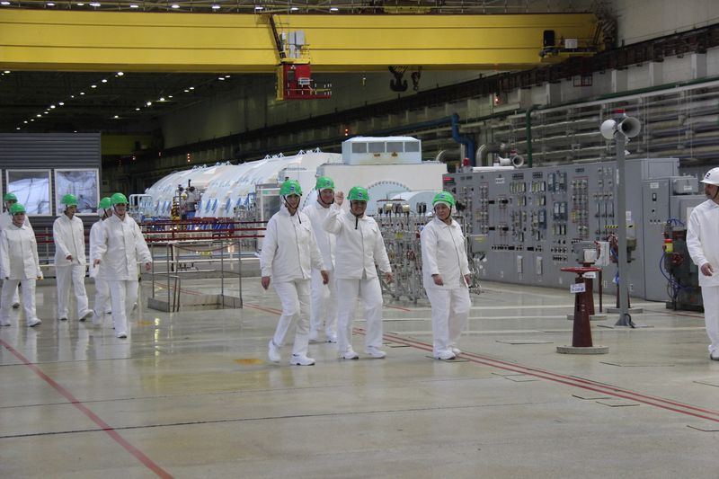 Фото к Делегация Владимирской области посетила ИЦАЭ Смоленска и основное отраслевое предприятие региона