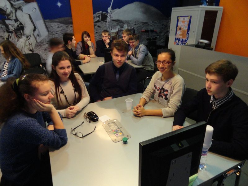 Фото к «Перед финишной чертой»: определены участники финала Третьего городского школьного чемпионата по «Своей игре»