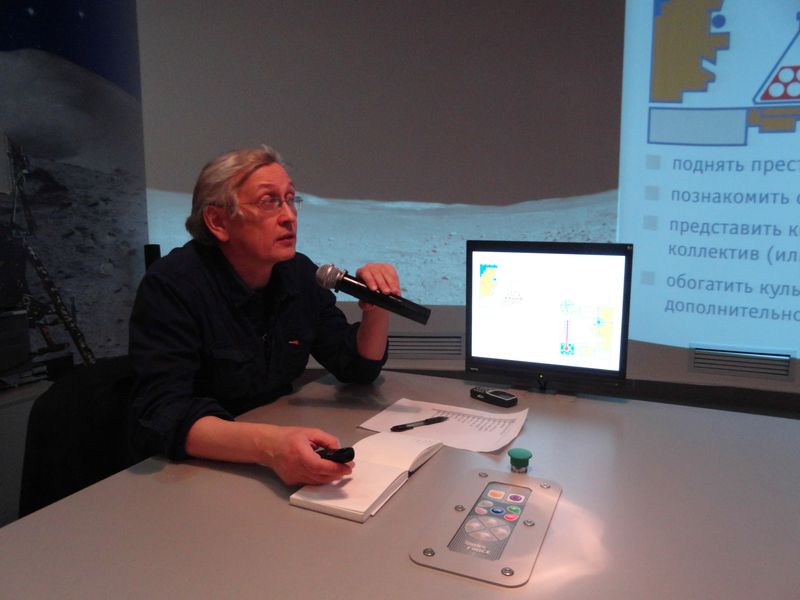 Фото к Шпионские истории и факты из жизни осьминогов: в ИЦАЭ Владимира прошёл мастер-класс популяризатора науки Евгения Стрелкова