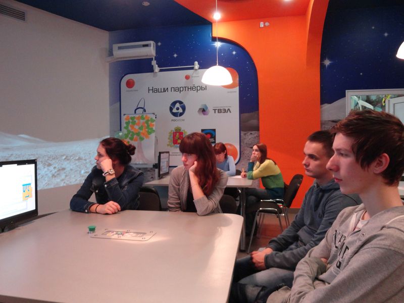 Фото к Шпионские истории и факты из жизни осьминогов: в ИЦАЭ Владимира прошёл мастер-класс популяризатора науки Евгения Стрелкова