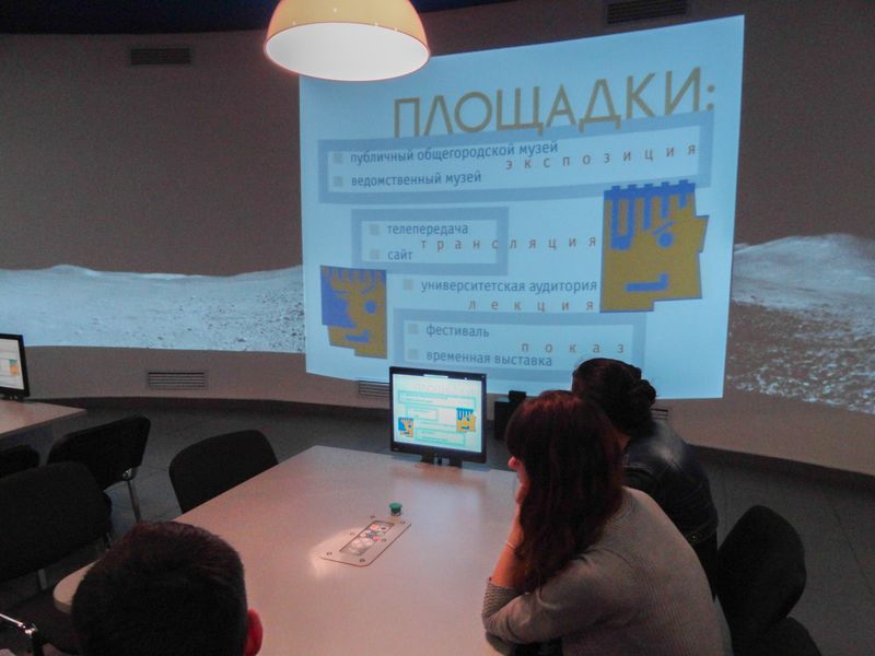 Фото к Шпионские истории и факты из жизни осьминогов: в ИЦАЭ Владимира прошёл мастер-класс популяризатора науки Евгения Стрелкова