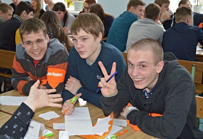 Фото к Всероссийский интеллектуальный чемпионат для школьников «Формула интеллекта» объединил более 300 команд из 36 городов России