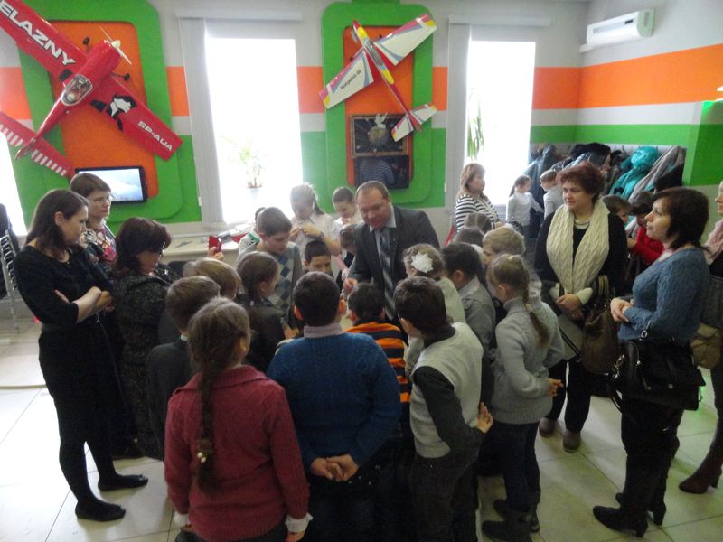 Фото к Эксперименты с альтернативными источниками энергии и радуга своими руками: в ИЦАЭ Владимира прошёл День российской науки