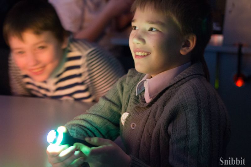 Фото к Эксперименты с альтернативными источниками энергии и радуга своими руками: в ИЦАЭ Владимира прошёл День российской науки