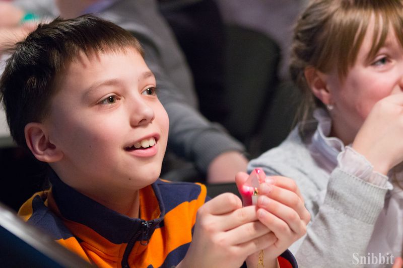 Фото к Эксперименты с альтернативными источниками энергии и радуга своими руками: в ИЦАЭ Владимира прошёл День российской науки