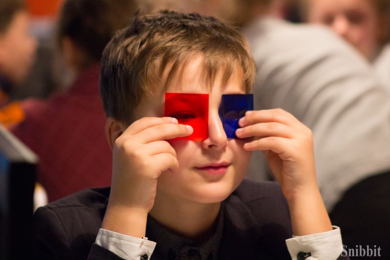 Фото к Эксперименты с альтернативными источниками энергии и радуга своими руками: в ИЦАЭ Владимира прошёл День российской науки