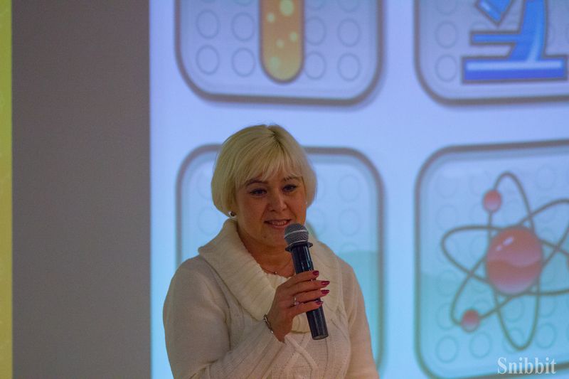 Фото к Эксперименты с альтернативными источниками энергии и радуга своими руками: в ИЦАЭ Владимира прошёл День российской науки