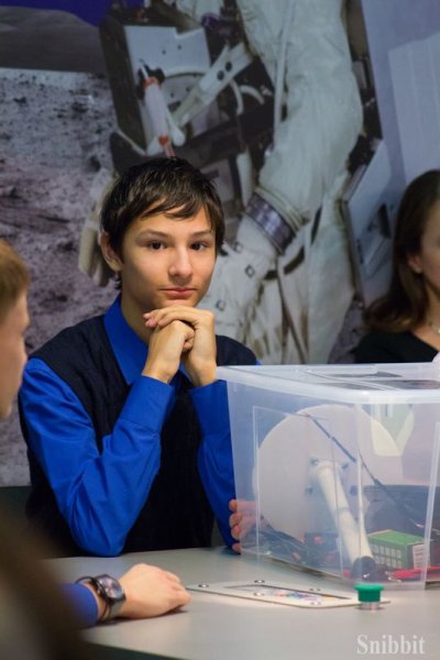 Фото к Эксперименты с альтернативными источниками энергии и радуга своими руками: в ИЦАЭ Владимира прошёл День российской науки