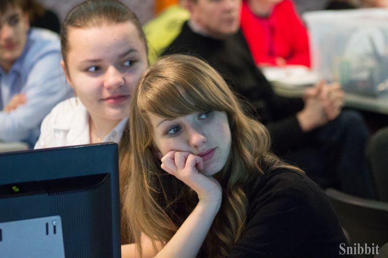 Фото к Эксперименты с альтернативными источниками энергии и радуга своими руками: в ИЦАЭ Владимира прошёл День российской науки