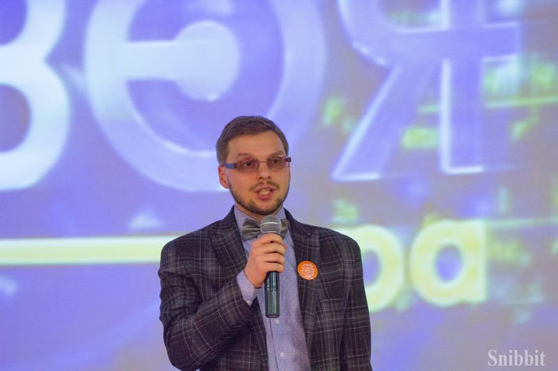 Фото к Эксперименты с альтернативными источниками энергии и радуга своими руками: в ИЦАЭ Владимира прошёл День российской науки