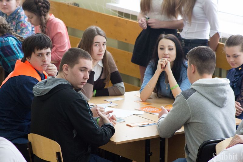 Фото к Статус главных интеллектуалов области среди профессиональных образовательных организаций подтвердили строители, химики и педагоги