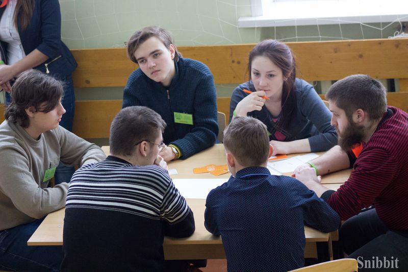 Фото к Статус главных интеллектуалов области среди профессиональных образовательных организаций подтвердили строители, химики и педагоги