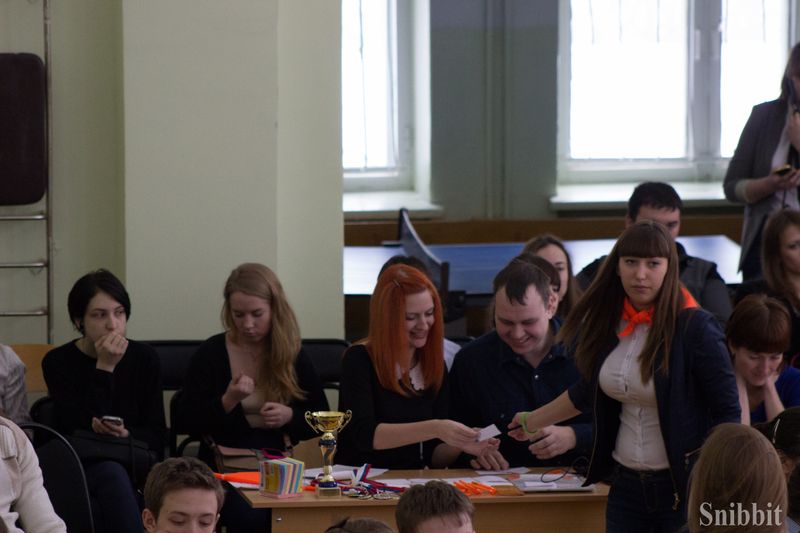 Фото к Статус главных интеллектуалов области среди профессиональных образовательных организаций подтвердили строители, химики и педагоги