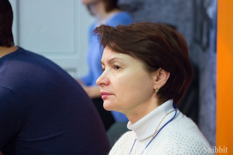 Фото к Миф об ананасе, инопланетные вирусы и тайны подземных океанов: более ста человек во Владимире зарядились «Энергией науки»