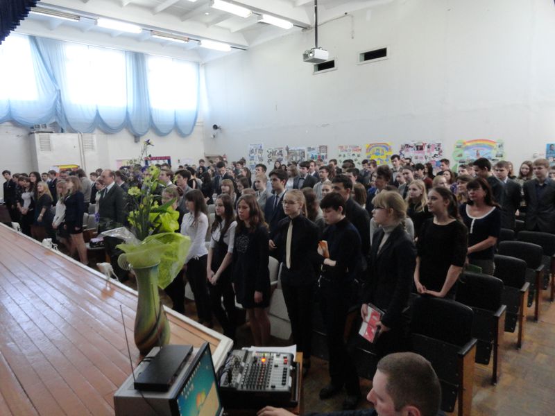 Фото к Более 1300 учеников школы № 22 г. Коврова присоединились к Неделе высоких технологий вместе с ИЦАЭ Владимира и КМЗ